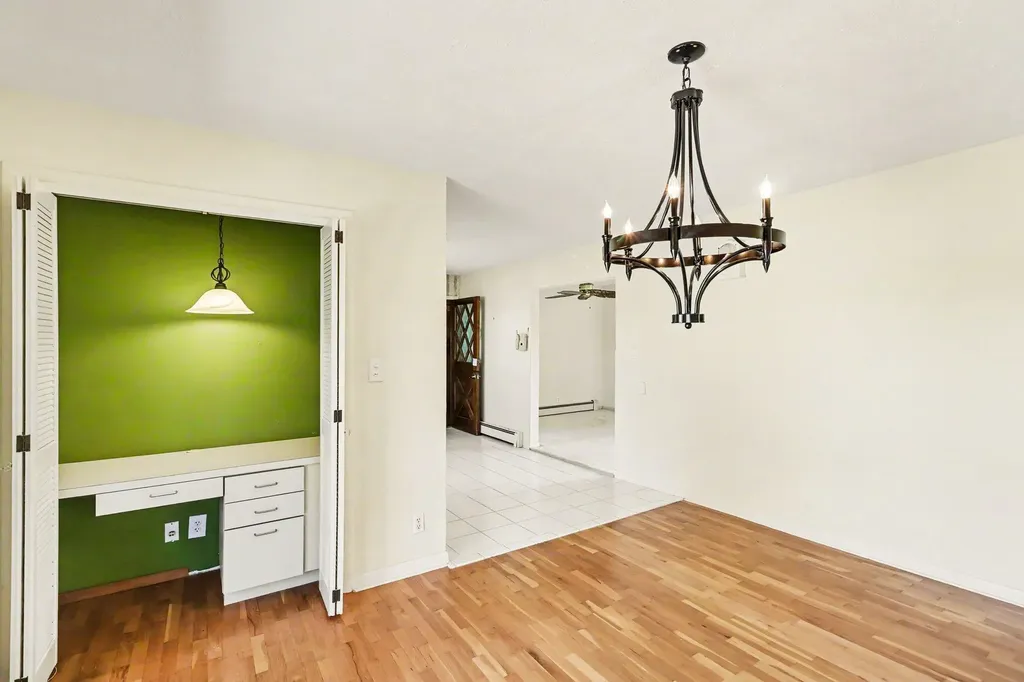 3865 E Empire Avenue Benton Charter Township MI 49022