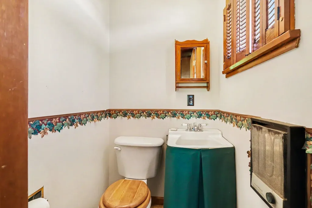 3865 E Empire Avenue Benton Charter Township MI 49022