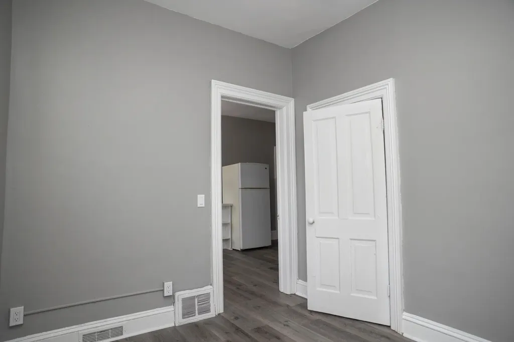112 E Maple Street Vicksburg Village MI 49097