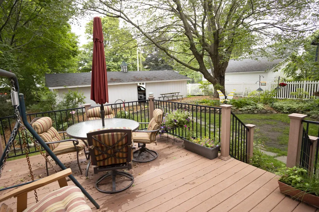 112 E Maple Street Vicksburg Village MI 49097