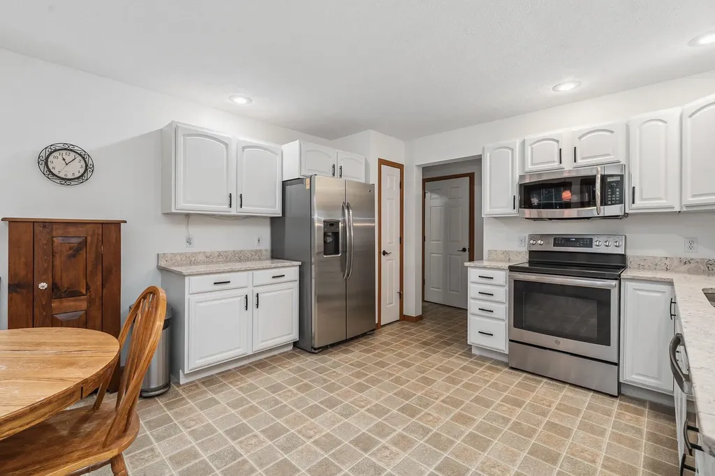 2600 Orange Meadow Lane Kalamazoo Charter Township MI 49004