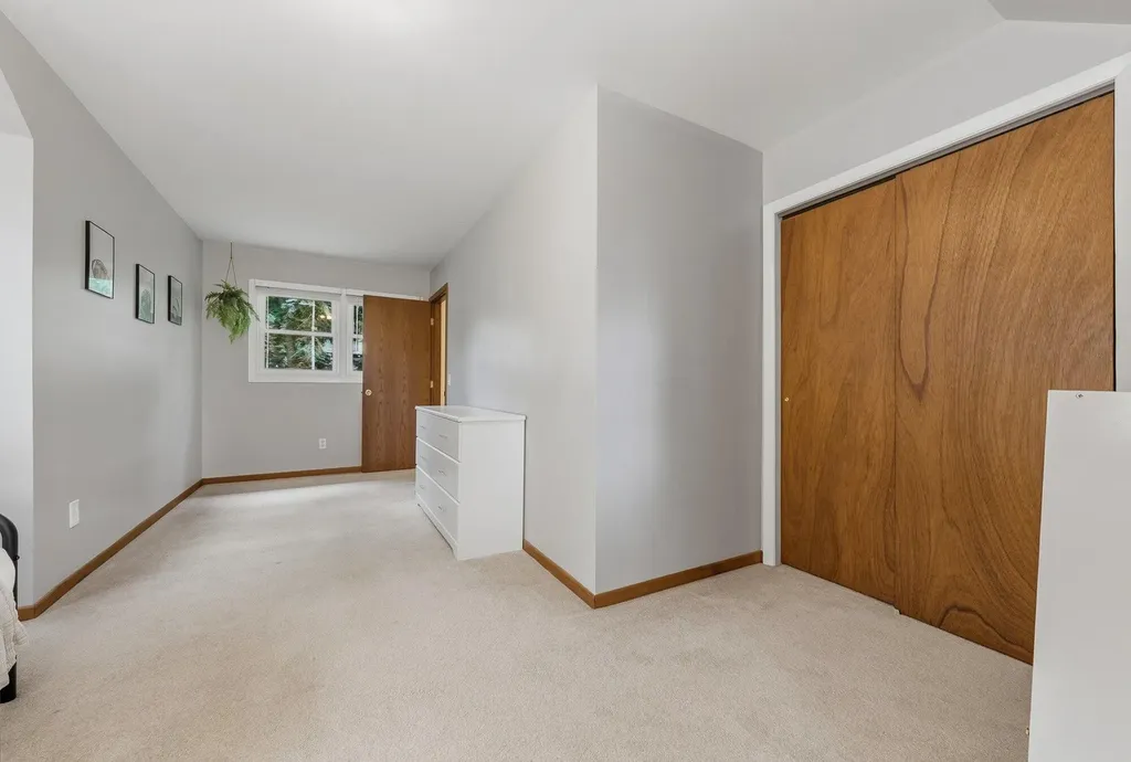 726 Lakeview Drive Portage City MI 49002