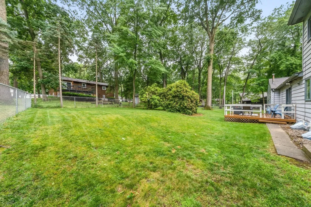 726 Lakeview Drive Portage City MI 49002