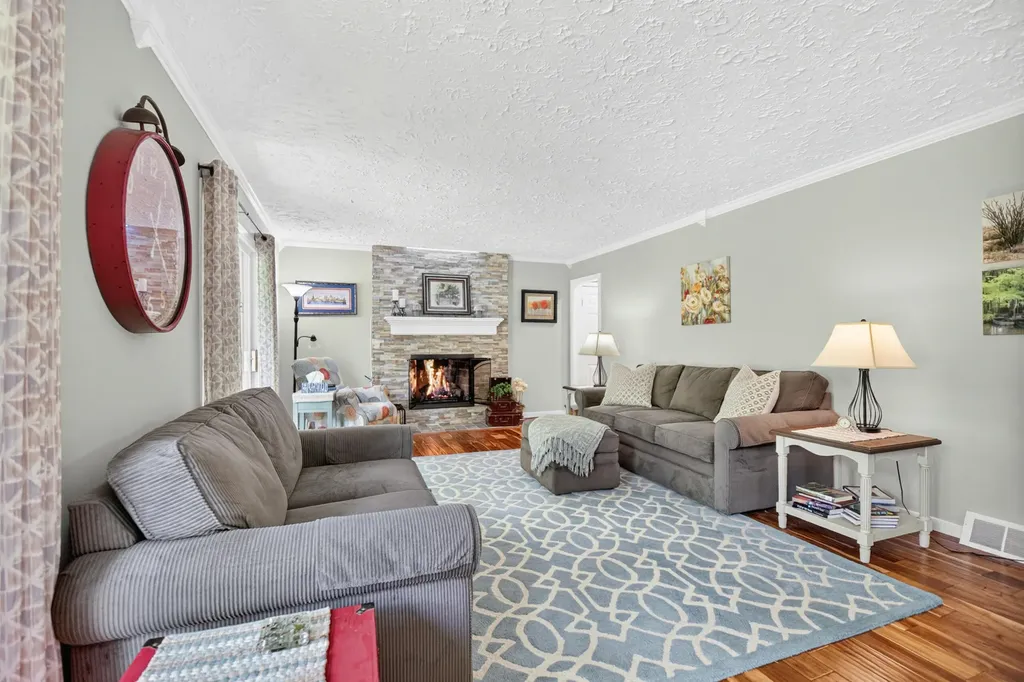 16395 Prairie Brook Road Prairie Ronde Township MI 49087