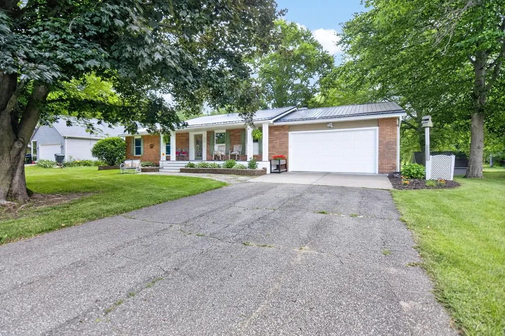 16395 Prairie Brook Road Prairie Ronde Township MI 49087