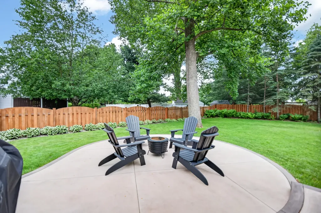 5141 Lewsinda Avenue Texas Charter Township MI 49009
