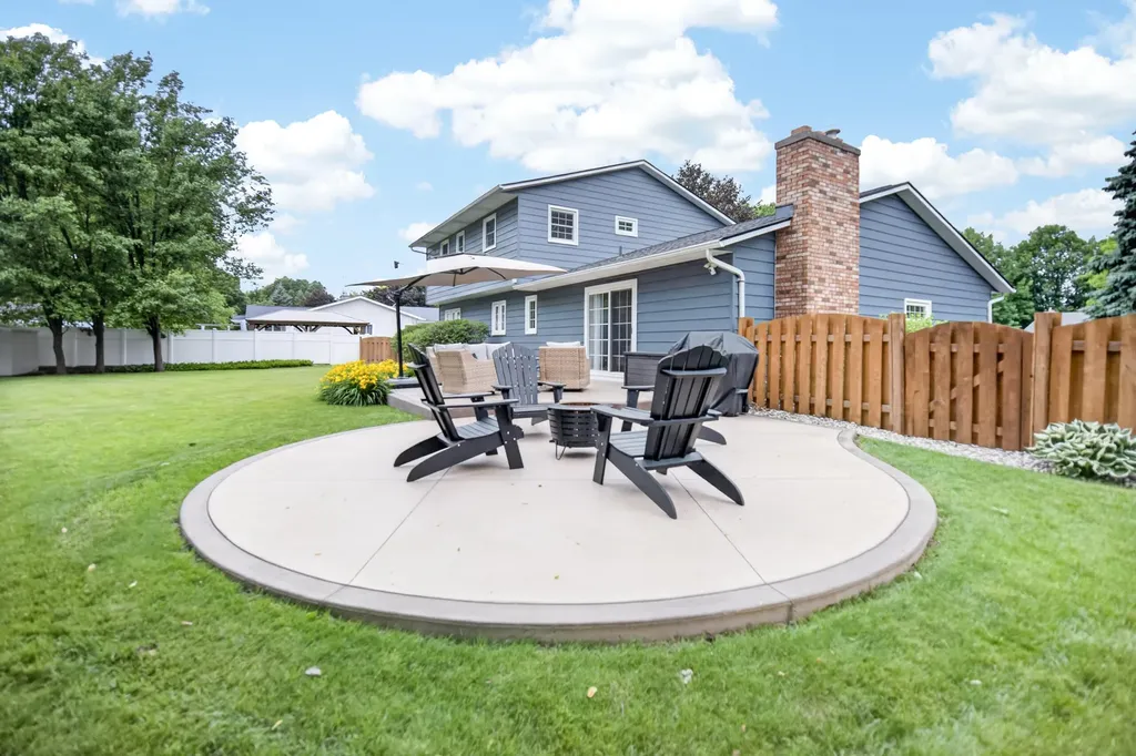 5141 Lewsinda Avenue Texas Charter Township MI 49009