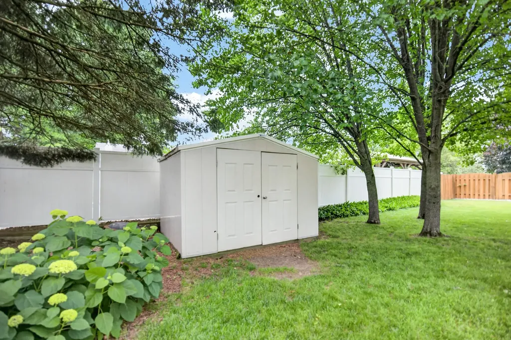 5141 Lewsinda Avenue Texas Charter Township MI 49009