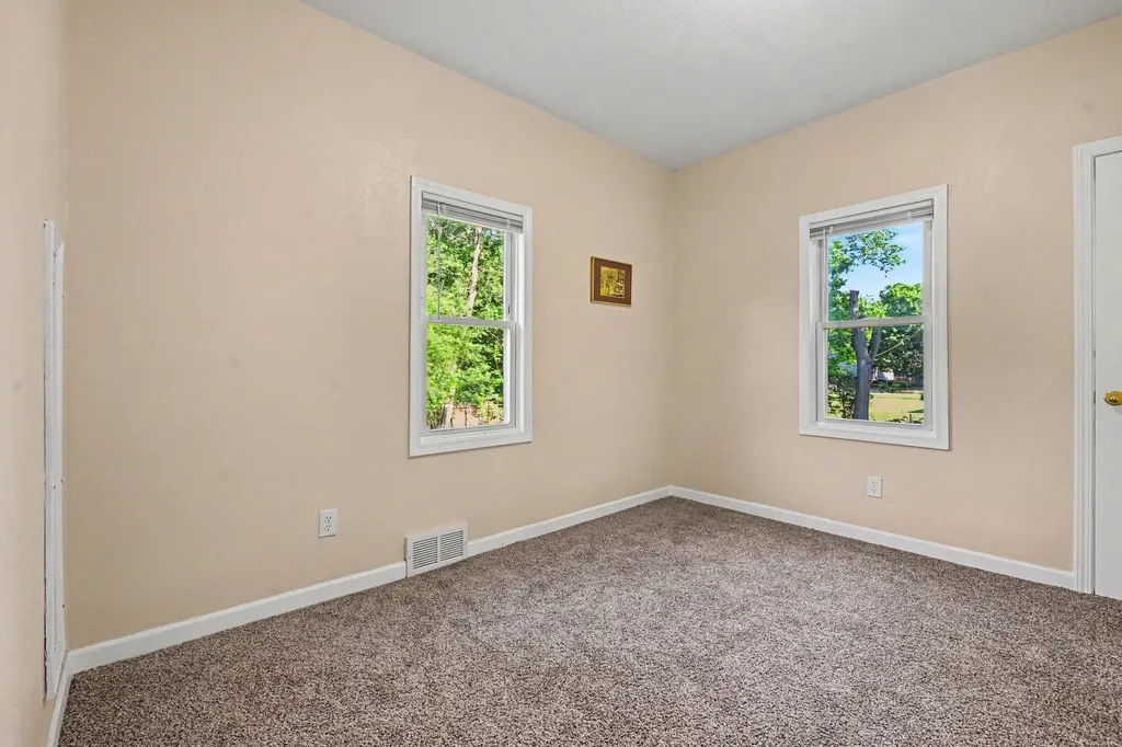 68 W Baldwin Avenue W Battle Creek City MI 49037