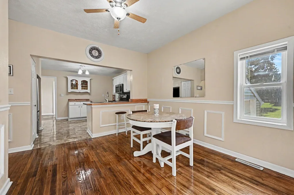68 W Baldwin Avenue W Battle Creek City MI 49037