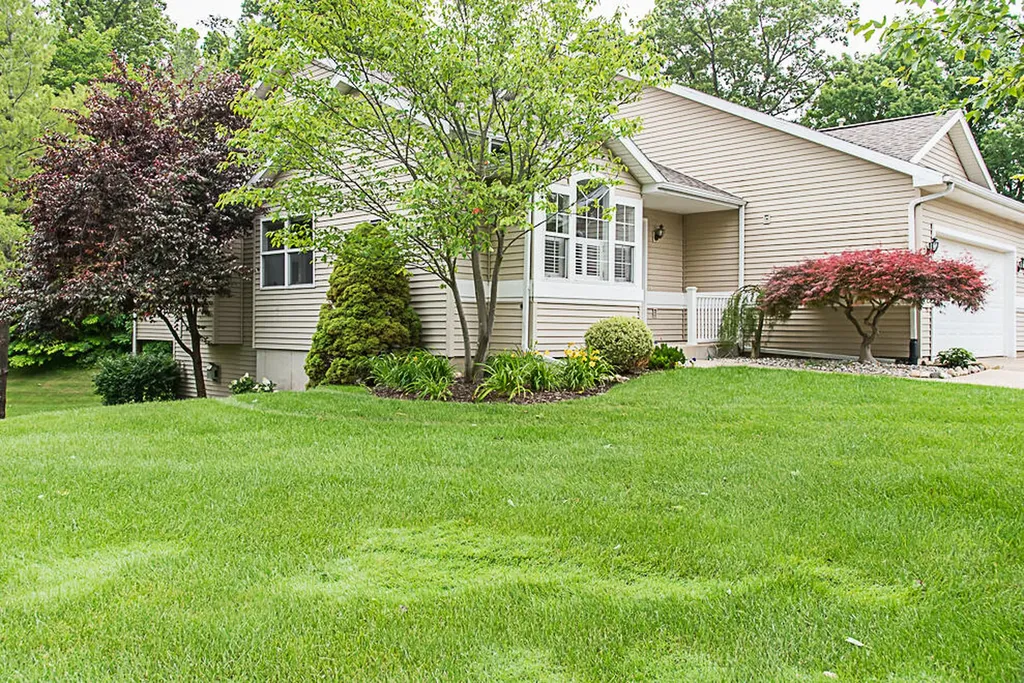 1571 Skylark Way Oshtemo Charter Township MI 49009