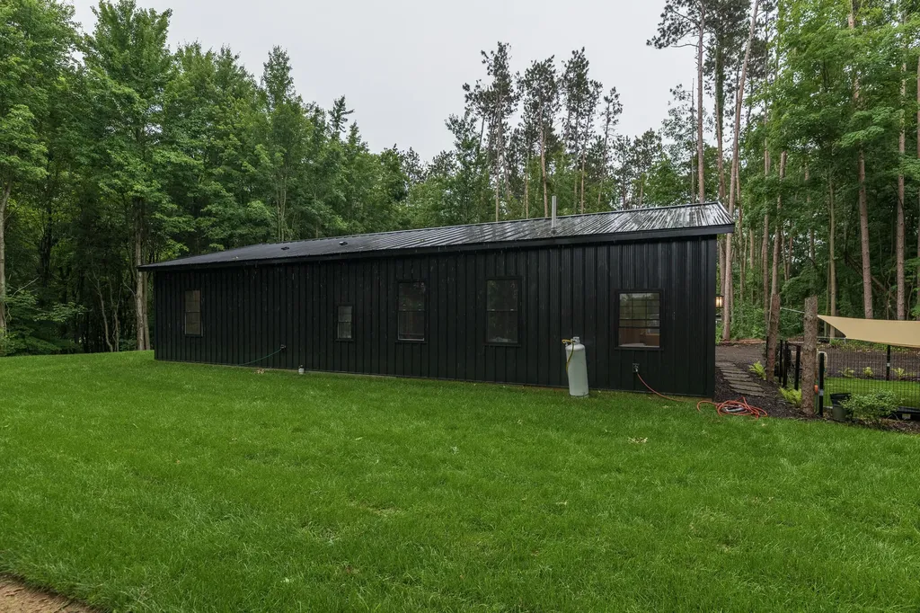 30996 22nd Street Almena Township MI 49009