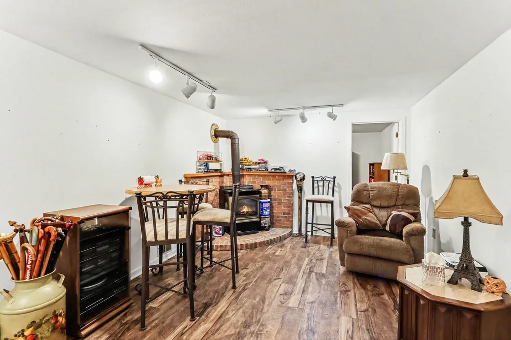 1404 Reycraft Drive Kalamazoo City MI 49001