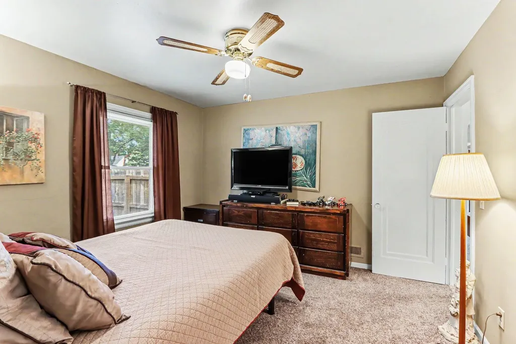 1404 Reycraft Drive Kalamazoo City MI 49001