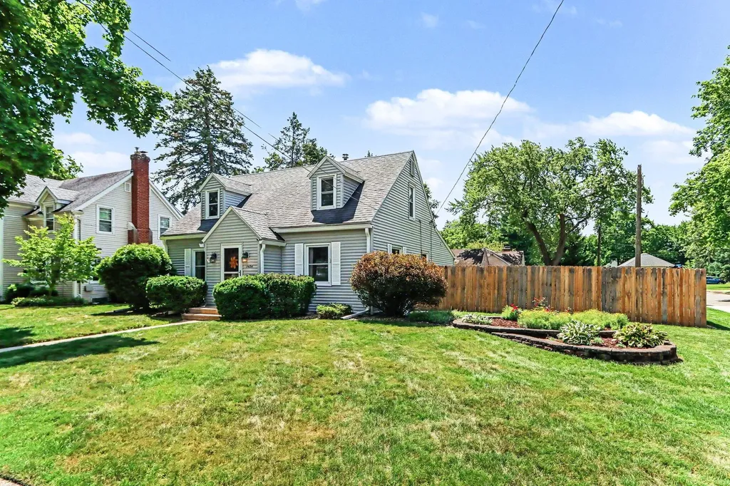1404 Reycraft Drive Kalamazoo City MI 49001