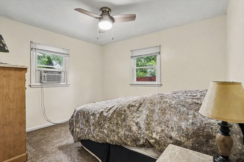 2207 Homecrest Avenue Kalamazoo City MI 49001