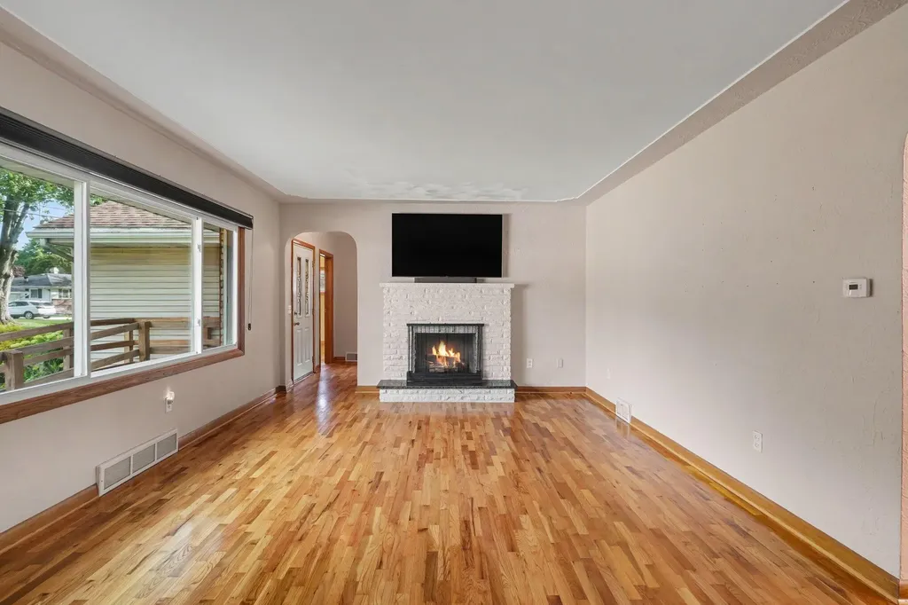 328 Milton Avenue Pennfield Charter Township MI 49017