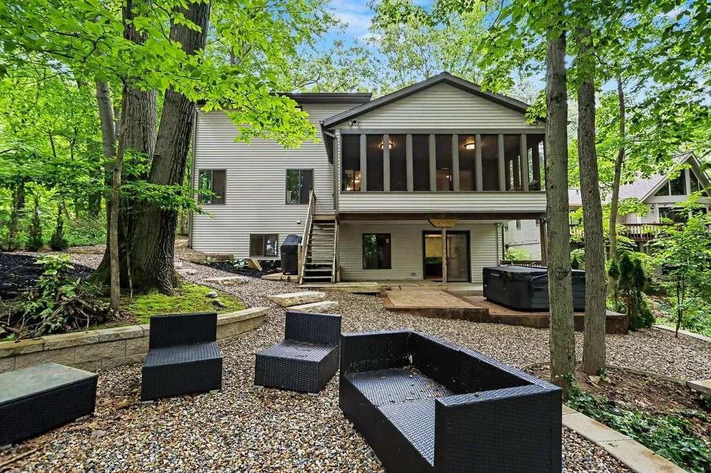 337 Horseshoe Court Gun Plain Township MI 49080