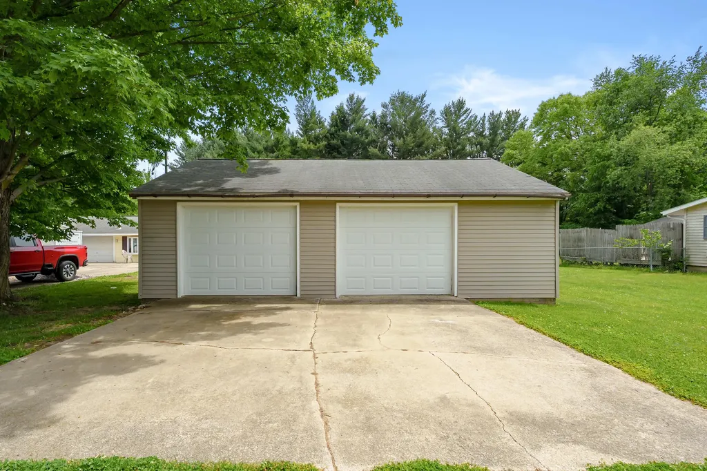10574 Tomkinson Drive Pavilion Township MI 49088