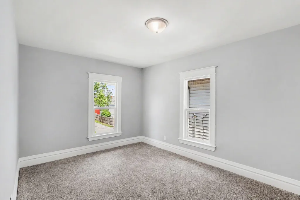 1117 Mills Street Kalamazoo City MI 49001