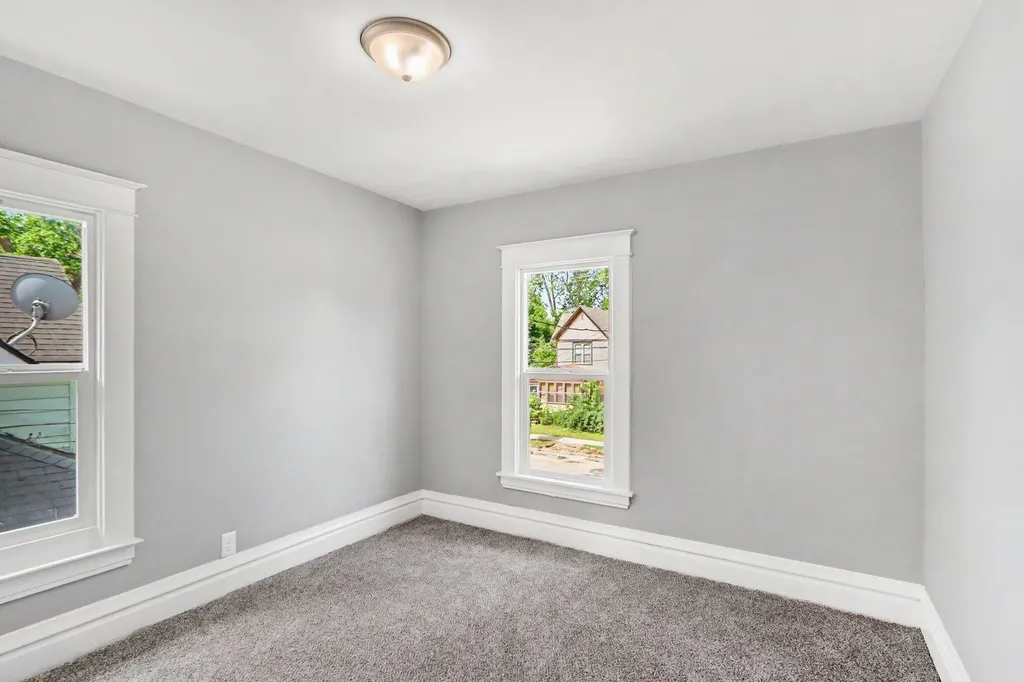1117 Mills Street Kalamazoo City MI 49001