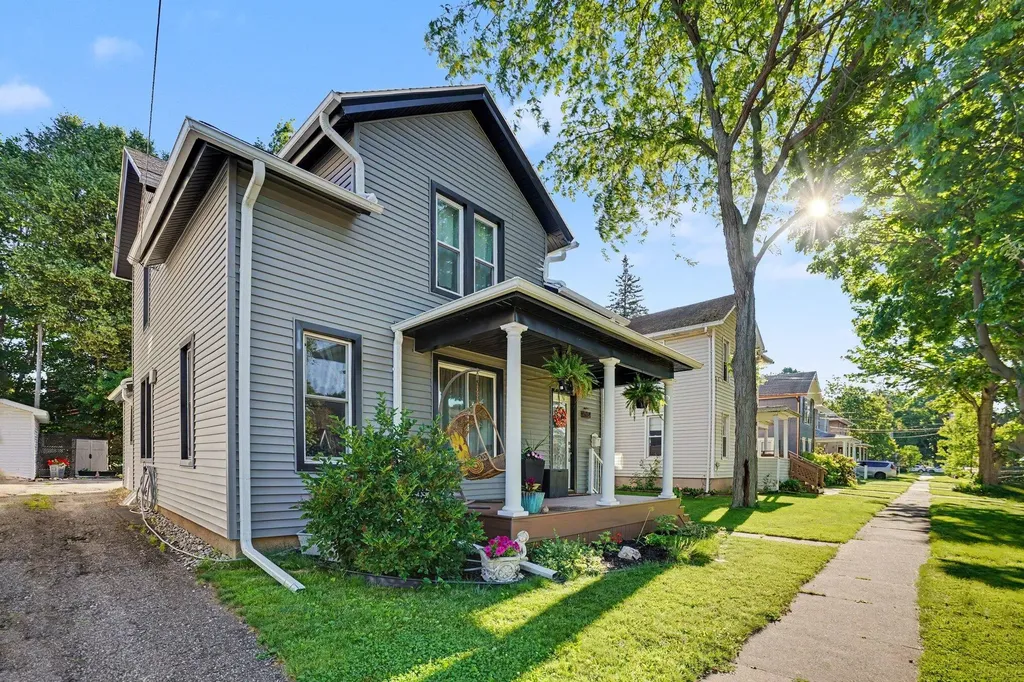 514 W Green Street Marshall Township MI 49068