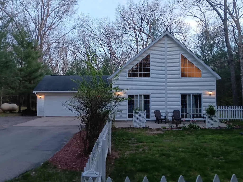 4232 117th Avenue Valley Township MI 49010