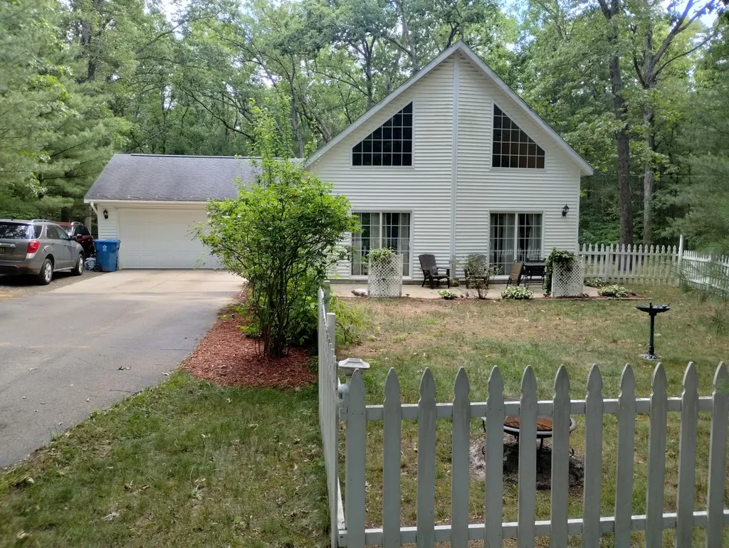 4232 117th Avenue Valley Township MI 49010