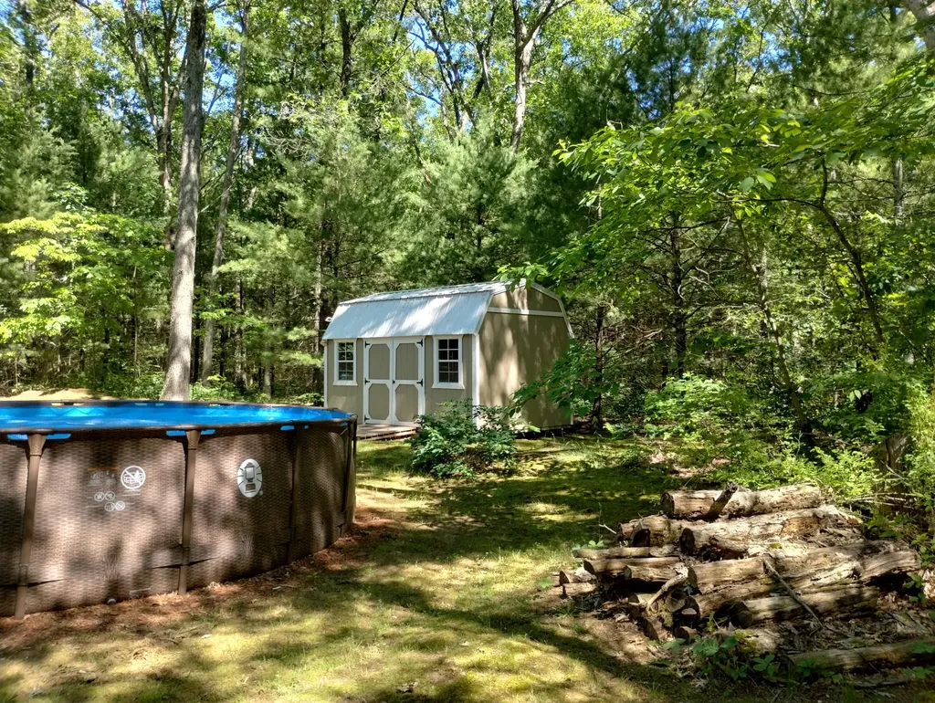 4232 117th Avenue Valley Township MI 49010