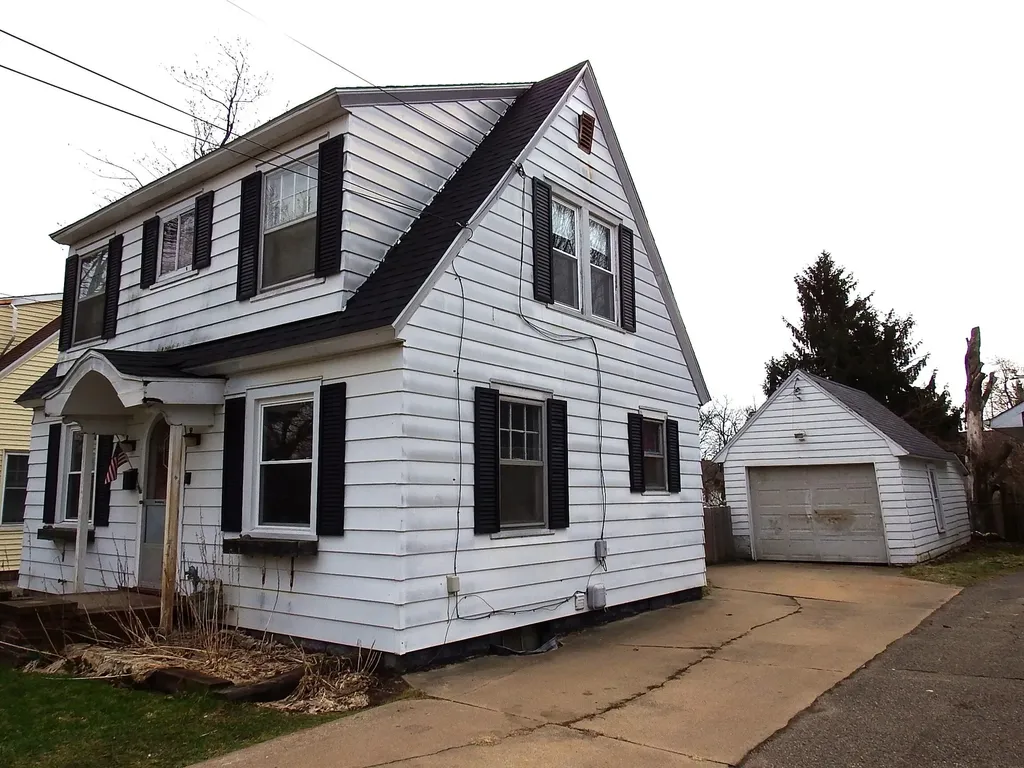 415 Orleans Avenue Battle Creek City MI 49015