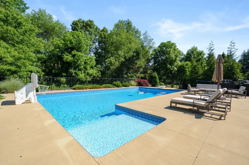 7375 Morganshire Court Texas Charter Township MI 49009