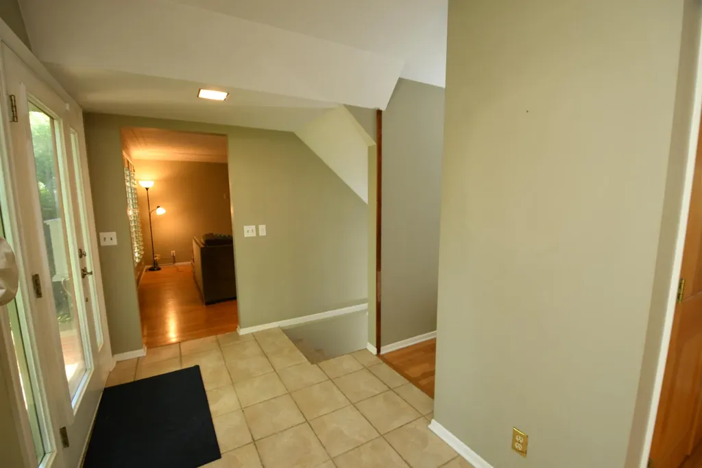 803 N Kalamazoo Street Paw Paw Village MI 49079