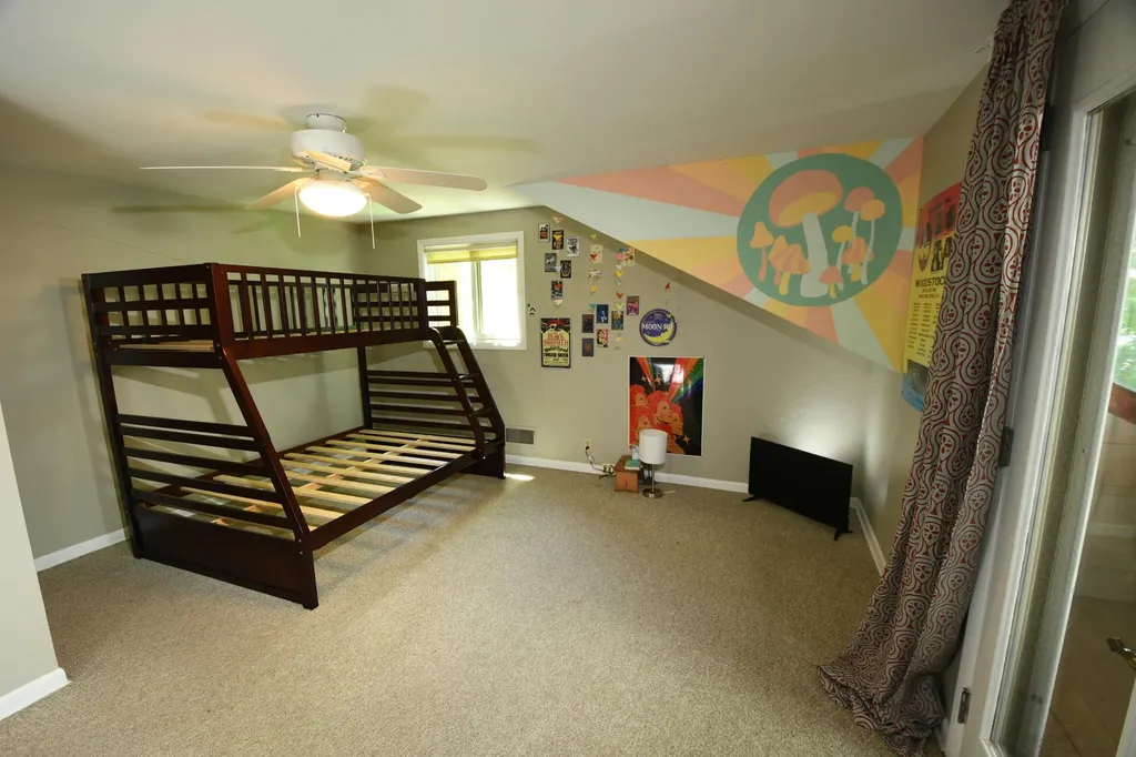 803 N Kalamazoo Street Paw Paw Village MI 49079
