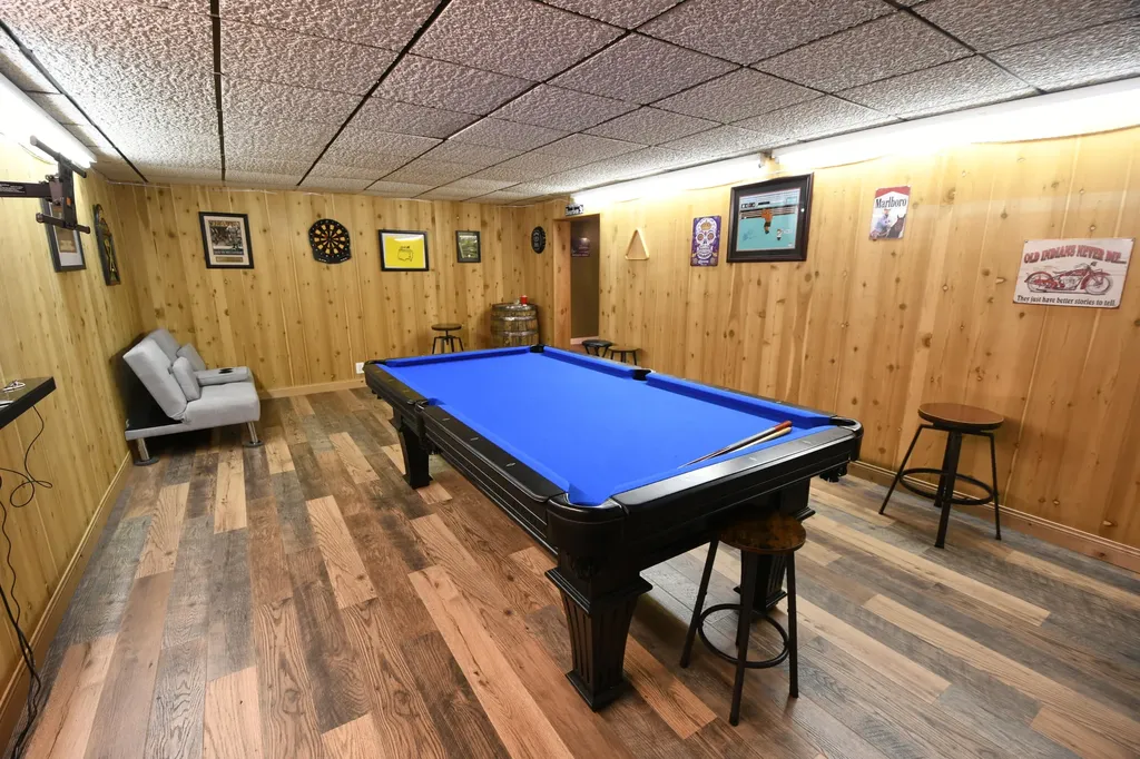 803 N Kalamazoo Street Paw Paw Village MI 49079