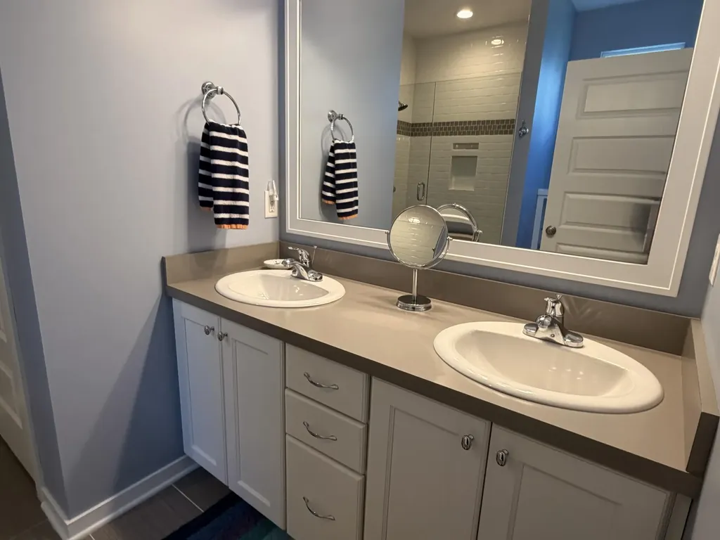 576 Brownstone Street Holland City MI 49423
