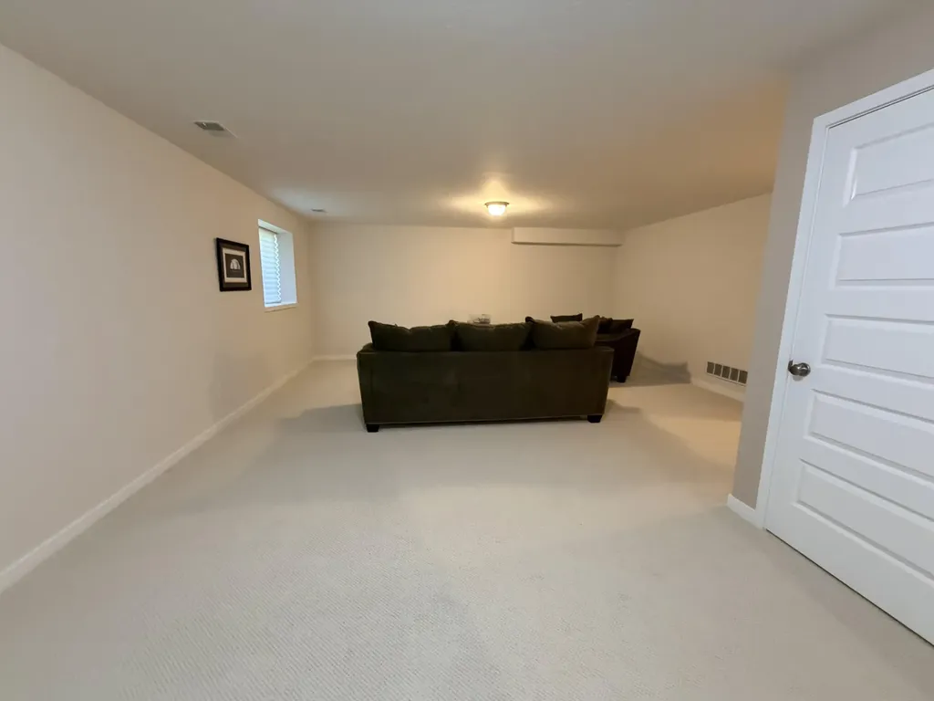 576 Brownstone Street Holland City MI 49423