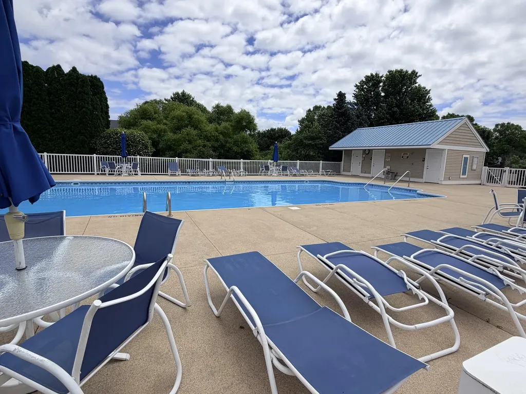 576 Brownstone Street Holland City MI 49423