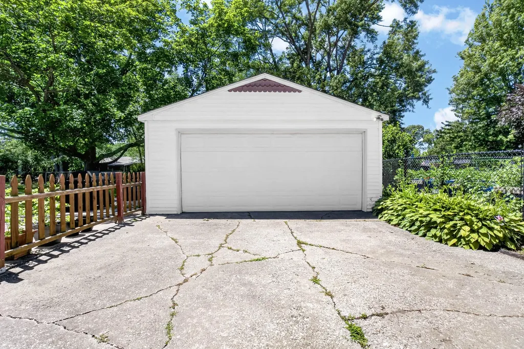 6704 Fescue Street Portage City MI 49024