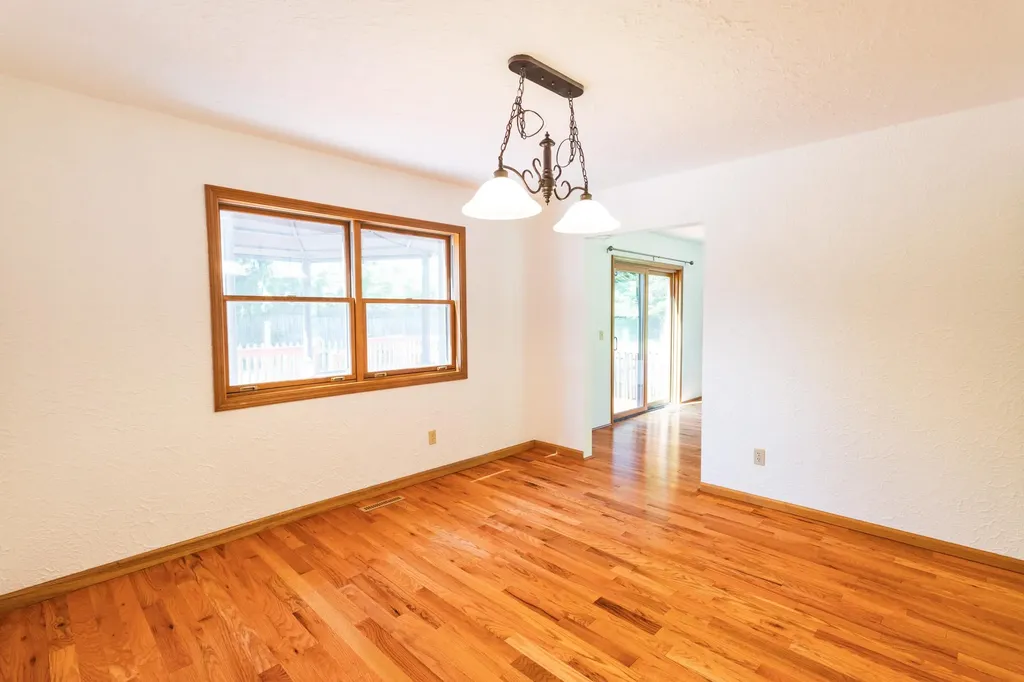 8805 Stadium Drive Oshtemo Charter Township MI 49009