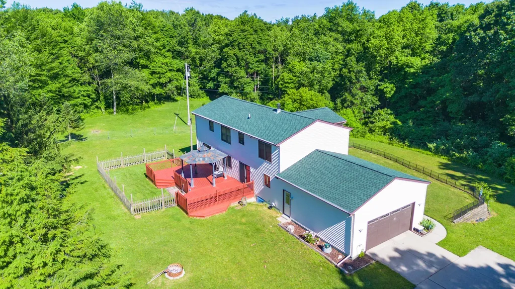 8805 Stadium Drive Oshtemo Charter Township MI 49009