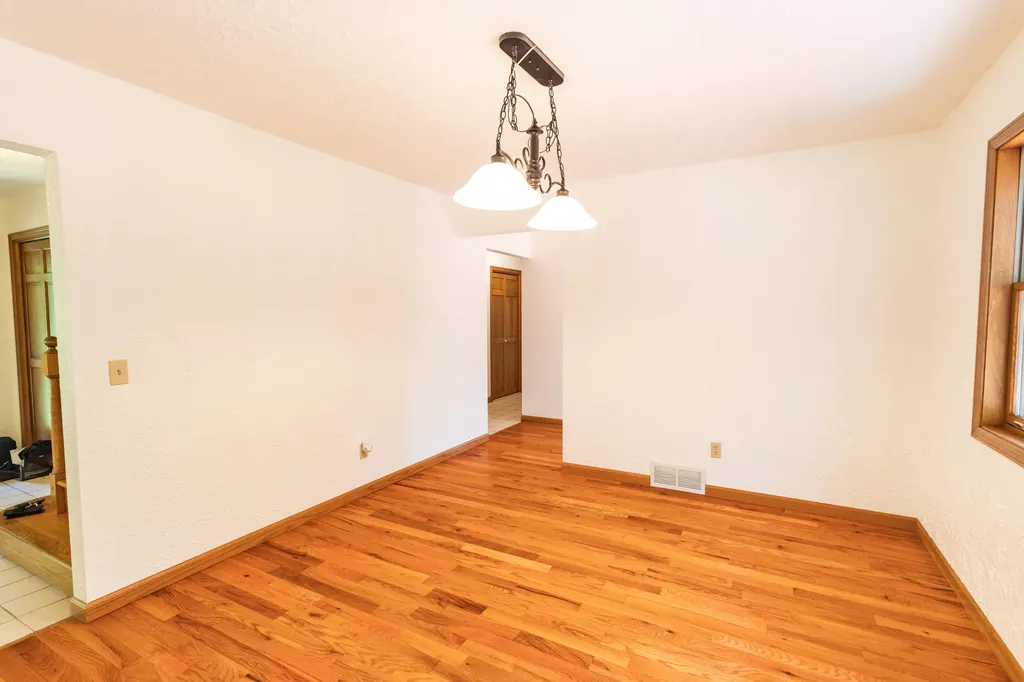 8805 Stadium Drive Oshtemo Charter Township MI 49009