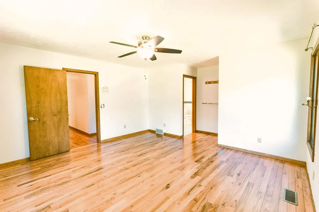 8805 Stadium Drive Oshtemo Charter Township MI 49009