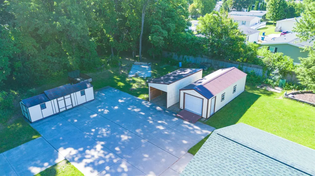 8805 Stadium Drive Oshtemo Charter Township MI 49009