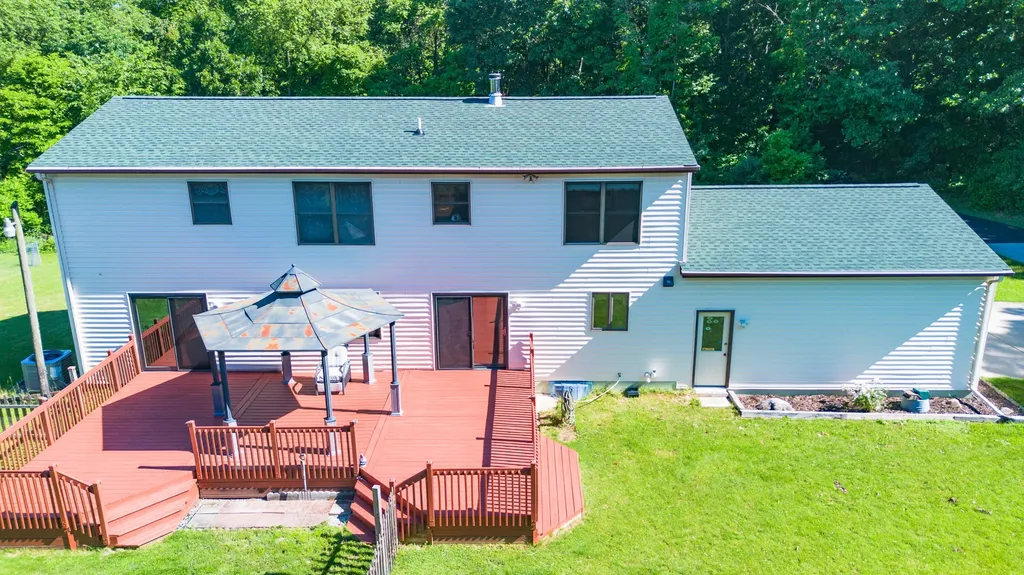 8805 Stadium Drive Oshtemo Charter Township MI 49009