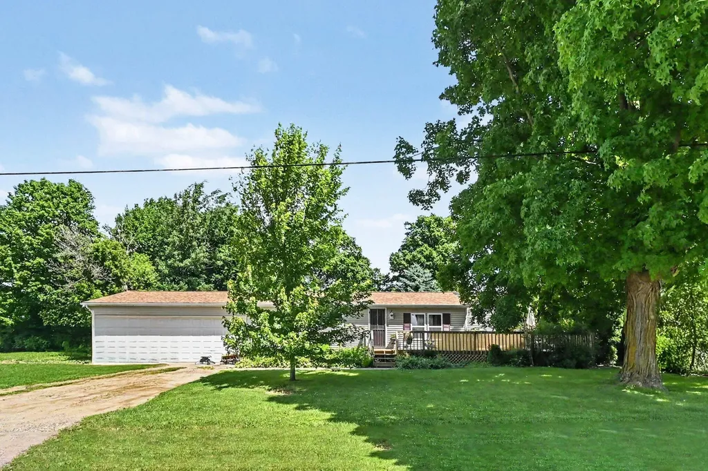 141 E Franklin Street Woodland Village MI 48897
