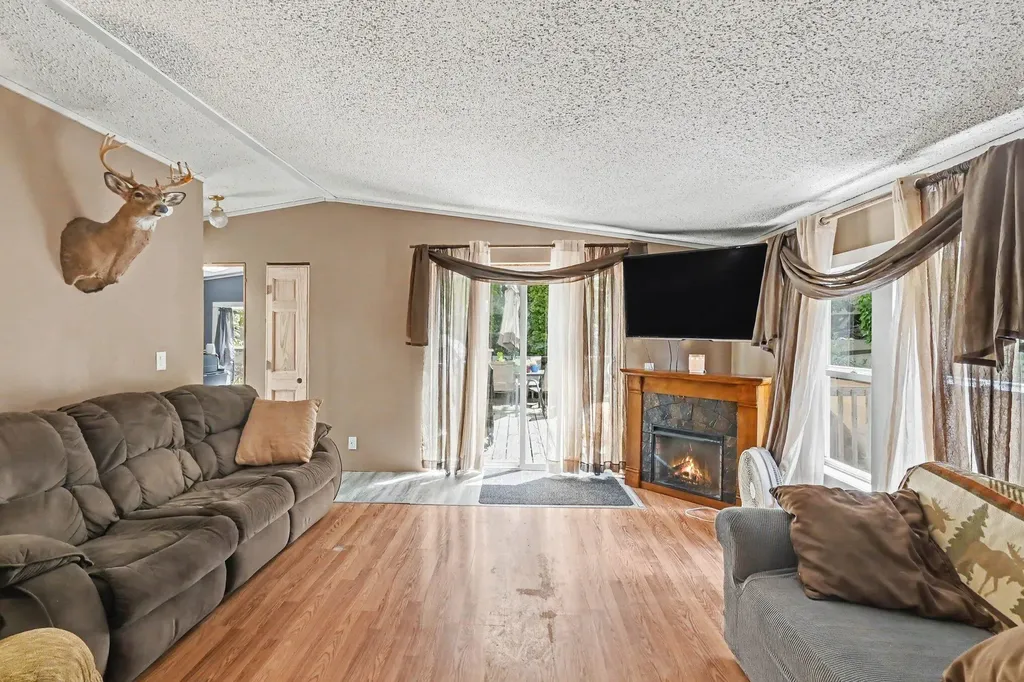 141 E Franklin Street Woodland Village MI 48897