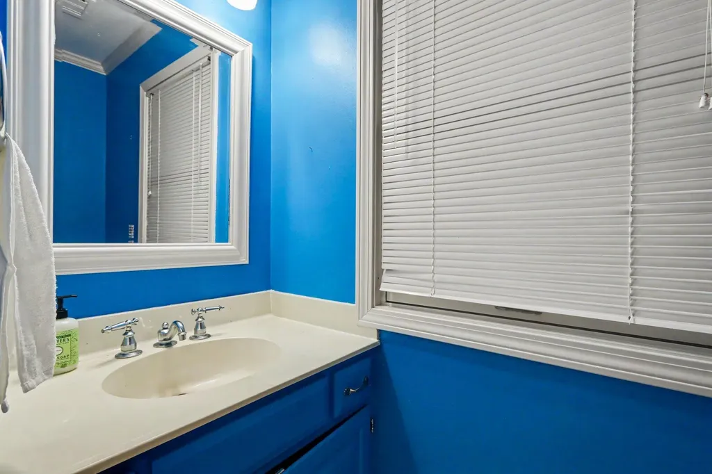 4319 Bronson Boulevard Kalamazoo City MI 49008