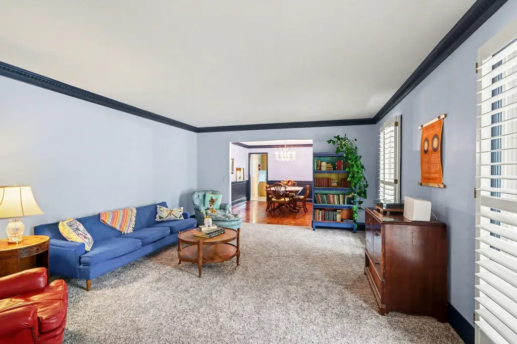 4319 Bronson Boulevard Kalamazoo City MI 49008