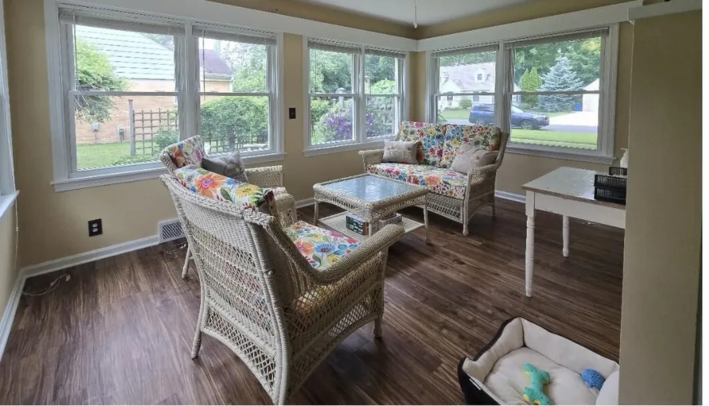 1002 Coolidge Avenue Kalamazoo Charter Township MI 49006