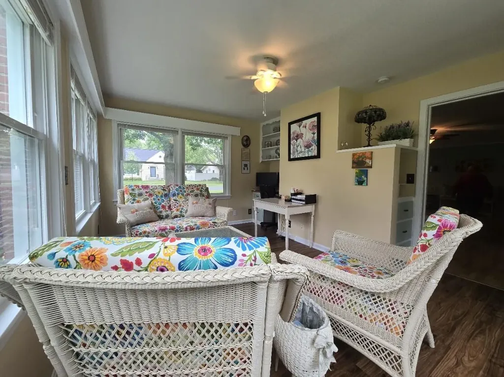 1002 Coolidge Avenue Kalamazoo Charter Township MI 49006